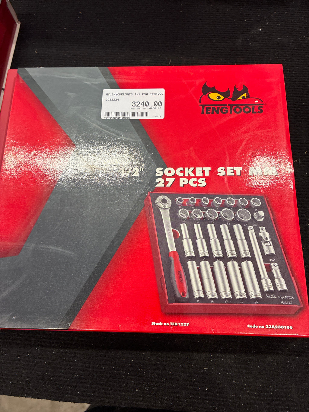 “1/2-tums hylsnyckelsats i millimeter, 27 delar.